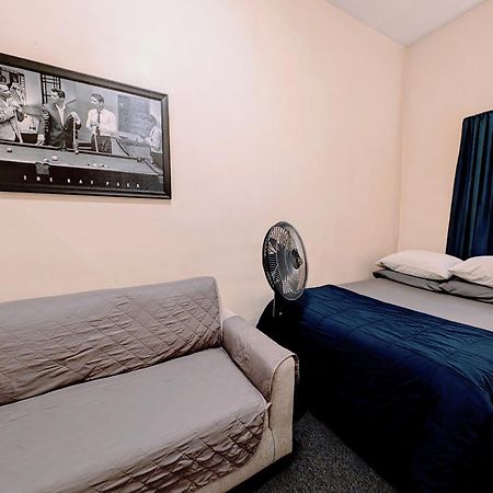 The Avondale Guesthouse شيكاغو المظهر الخارجي الصورة